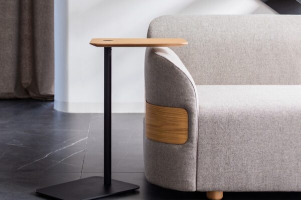 LOOP SIDE TABLE