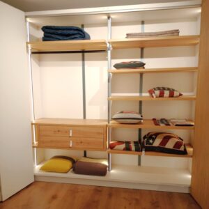 ARMARIO 4 PUERTAS PLEGABLES