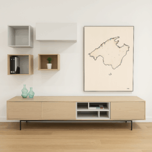 Mueble T.V. con patas metálicas