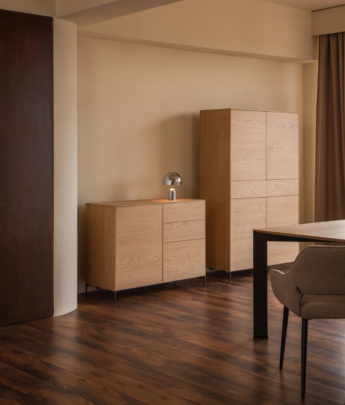 APARADOR ALTO NEW VIOK MADERA DE ROBLE - Imagen 2