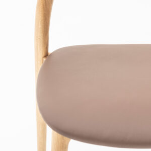 TABURETE KEULA ROBLE MACIZO Y PIEL